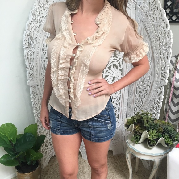 Bebe Gauge Tan ruffle blouse - Picture 6 of 6